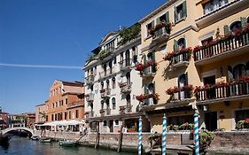 Hotel American Dinesen Venice Italy